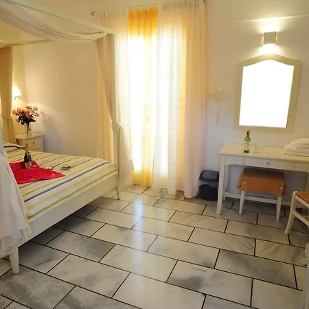 فندق Lianos Village ستيليدا