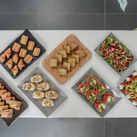 فندق Lianos Village ستيليدا