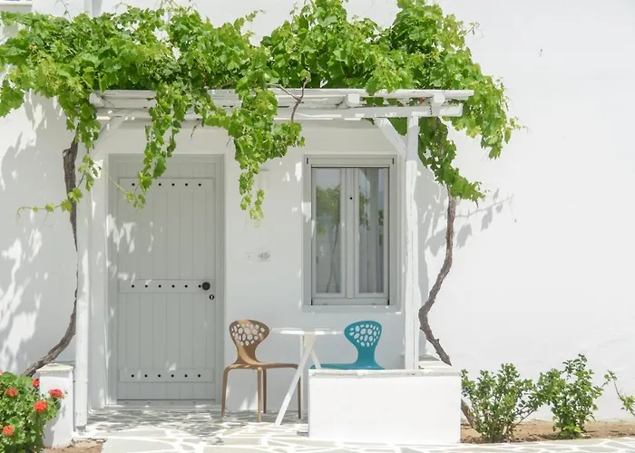 Lianos Village Otel 3*