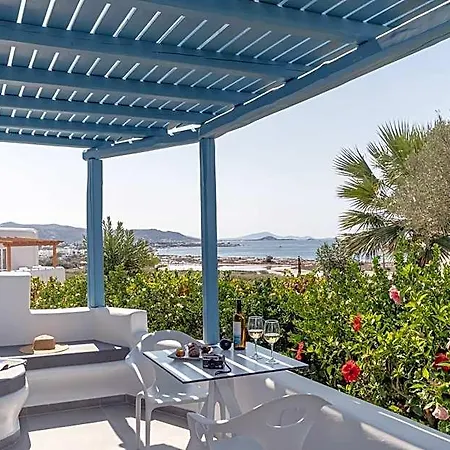 Lianos Village Hotell 3*